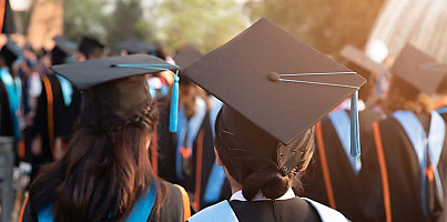 university graduation ne