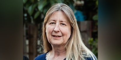 Debbie Faulkner reb l6dcoy