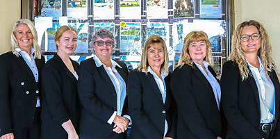 LJ hooker paynesvilles reb maaxri