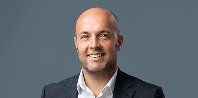 andrew peak cbre reb lgqkis