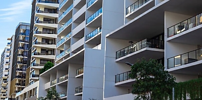 apartments street block reb ucqy1w