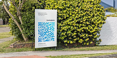 Cunninghams QR codes reb
