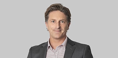 Sam Hobbs The Agency reb