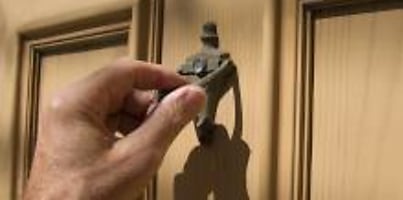 door knocking