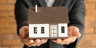 property agent house reb rpbdw0