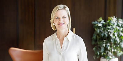 selina short reb nk4x7h