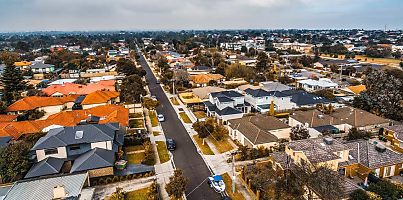 suburbs houses aerial reb mzuht3