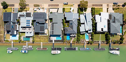 waterfront houses reb rulblm