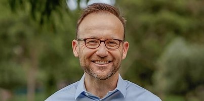 adam bandt greens ta exuanx