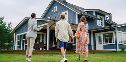 young couple home buying ta btv2kx