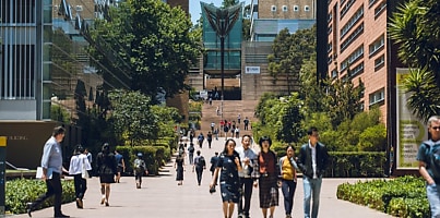 UNSW students qcnjc8