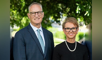 nick julie thornton harcourts reb qya1qz