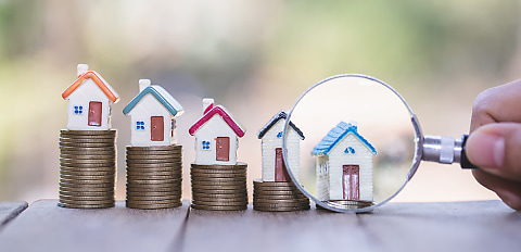 Home values drop for the first time in nearly 2 years