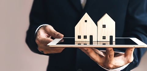 Brokers advise on renting v buying