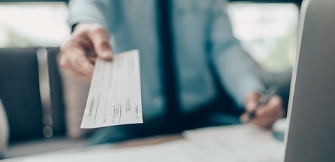 Salary? Commission? A boss’s guide to picking a pay model
