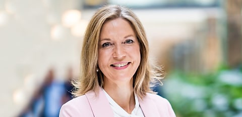 2 banks announce intention to merge