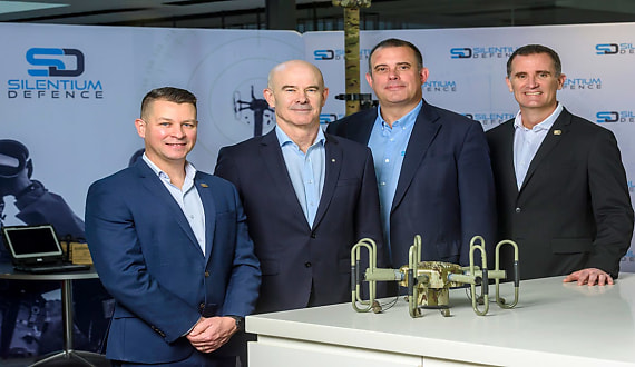 Silentium Defence and Saab Australia leadership with MAVERICK M8 passive radar.