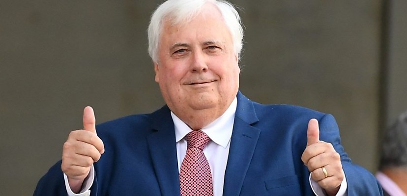 Clive Palmer-owned company accuses government of hacking its lawyers during $300bn lawsuit