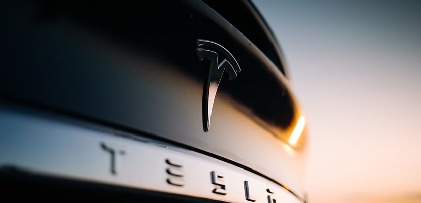 Security researcher uses simple trick to access data of more than 1,000 Teslas