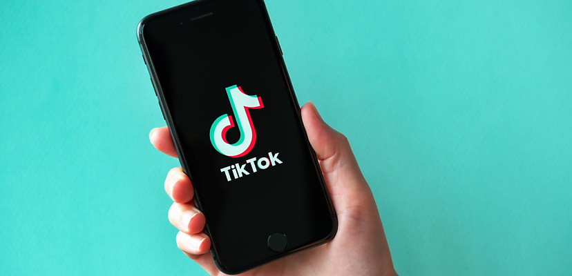 TikTok CEO faces Congress, brings paid cheer squad of influencers as backup