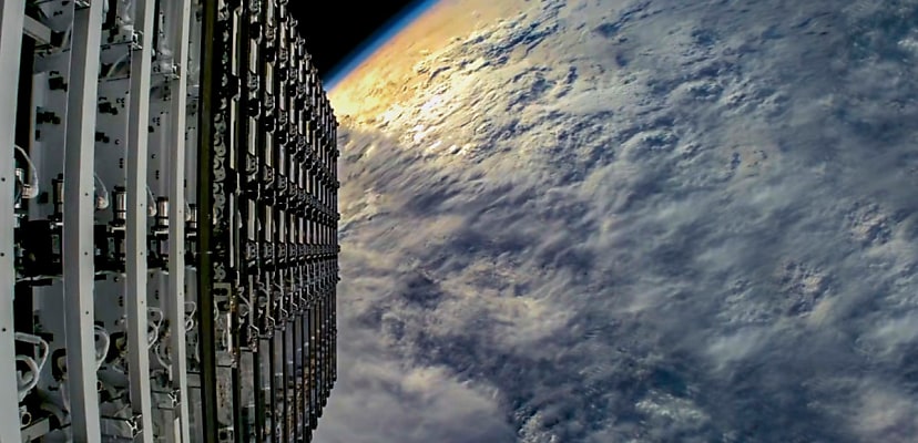 Optus forced to delay ‘straight to mobile’ Starlink