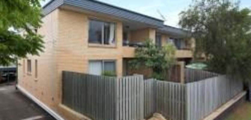 612 vulture street 250 140