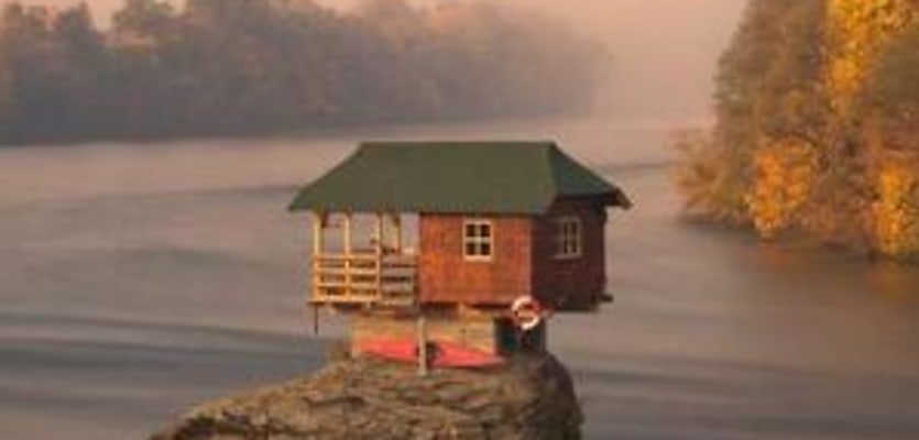Houseonrockcropped