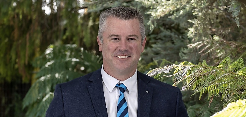 brent pullar harcourts reb hhiwnj