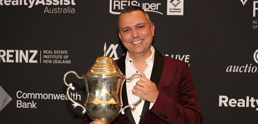 clarence white menck white auctioneers reb h8at2d