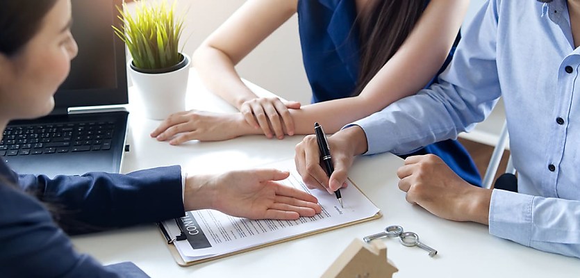 couple loan application reb hor9td