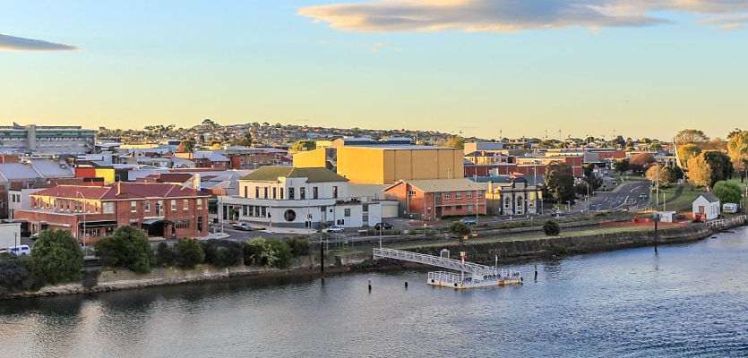 devonport tasmania aerial reb d70lyv