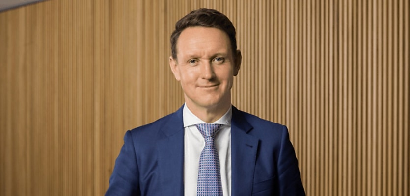 dwight hillier colliers reb c9oefo