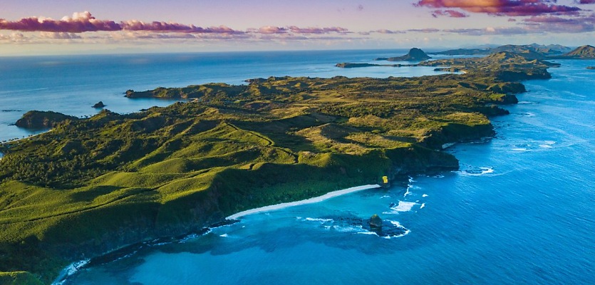 fiji island aerial reb fxnqes