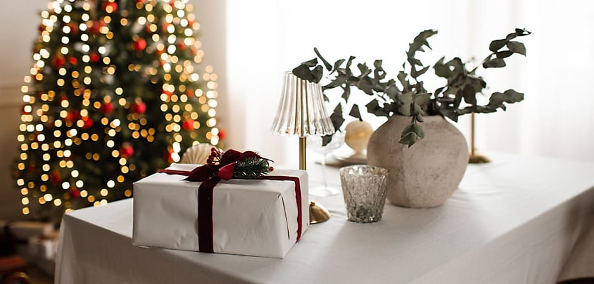 holiday season reb swg8h9