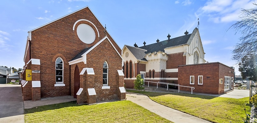 maude street church reb m2xlbg