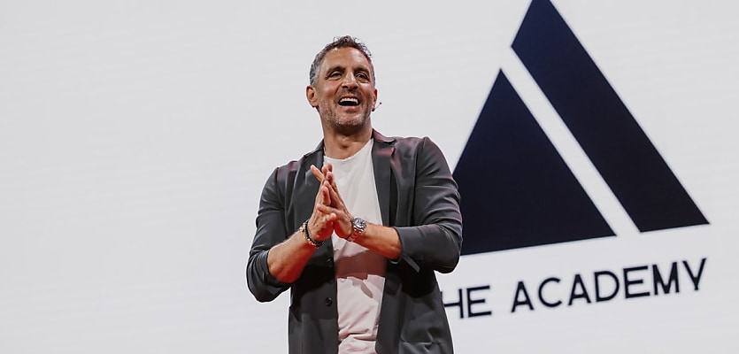 mauricio umansky AREC2025 reb nhhdeu