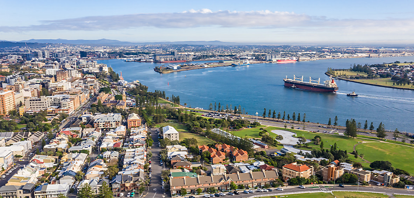 newcastle harbour reb lmqmy1
