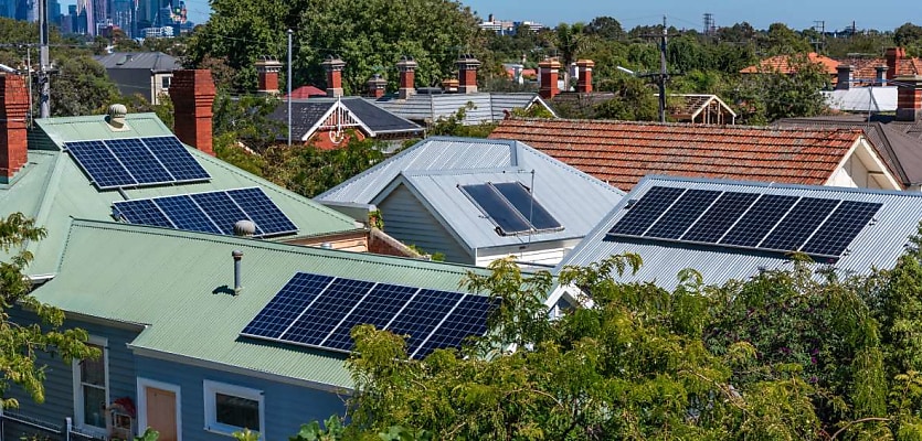 solar panels roof reb lcfesq