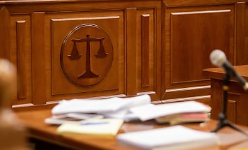 court interior reb hf1jbl