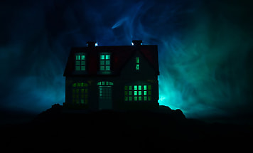 horror house reb lqmiyq