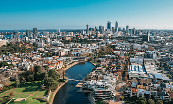 perth cityscape east reb vk667b