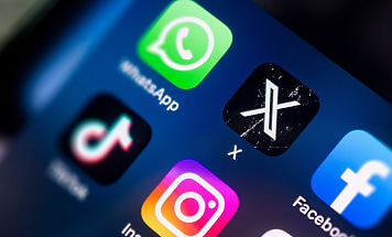 social media apps phone reb kunytn