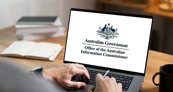 OAIC laptop template reb zd1q36