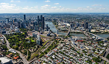 brisbane cbd aerial shot spi_bcmgzc