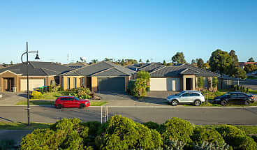 modern suburban houses spi_zyjjes