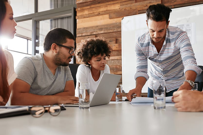 8 Reasons Businesses Should Outsource Payroll Processing