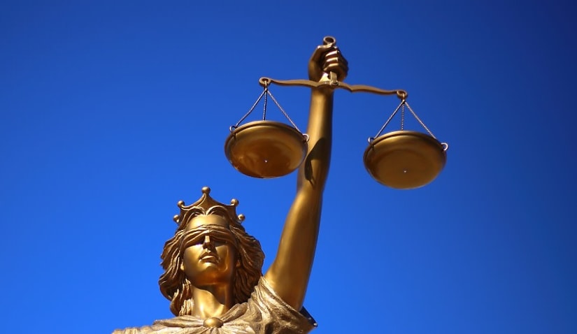 Litigants shouldn’t bear court costs, say BigLaw firms