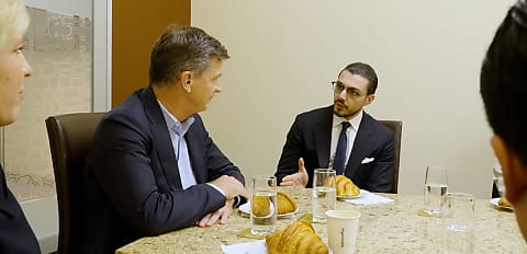 Opposition Leader meets brokers as CGT backlash builds