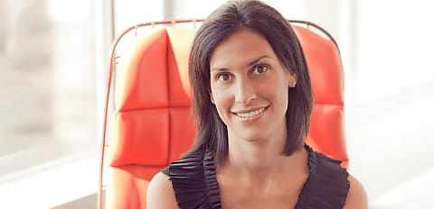 Consumers warming to AI in financial services, research shows