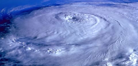 Banks offer WA cyclone support